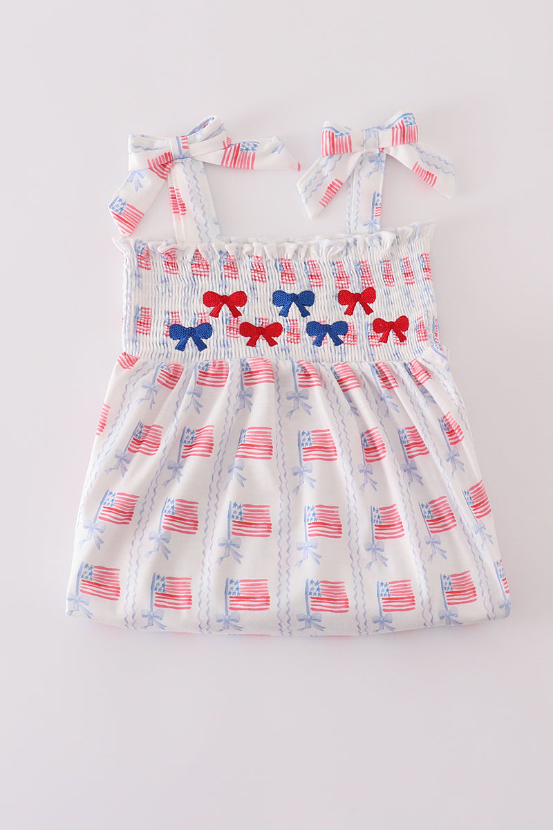 Bow embroidery smocked dress