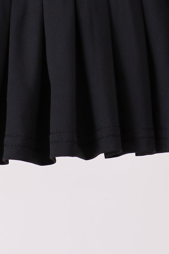 Black pleated skort
