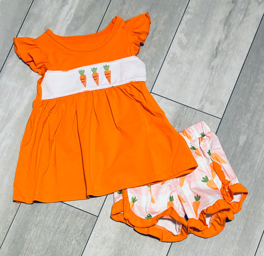 Carrot Short Set Girl