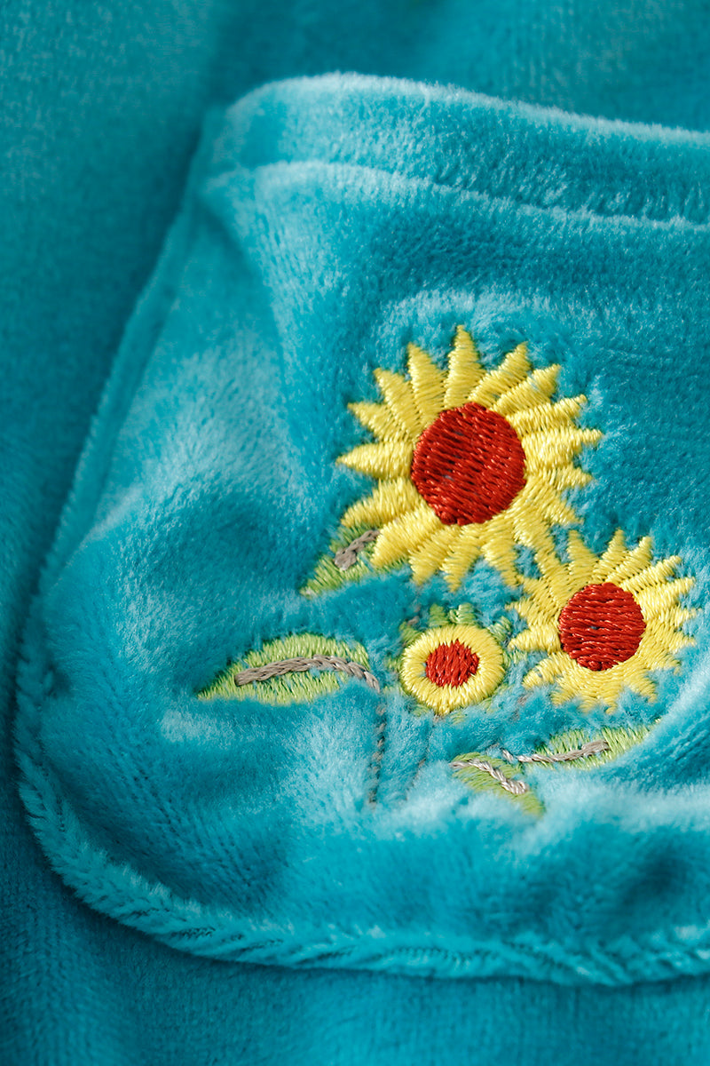 Blue velvet sunflowers embroidery girl bubble