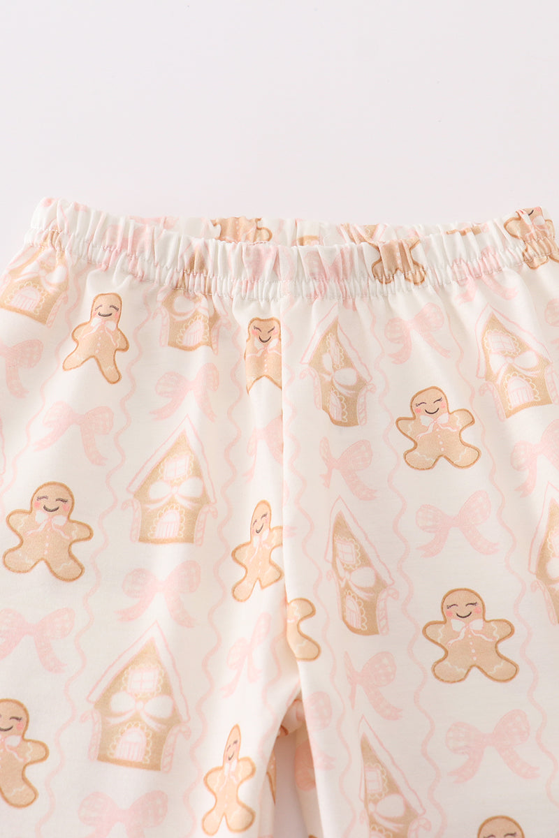 Beige gingerbread girl ruffle pajamas set