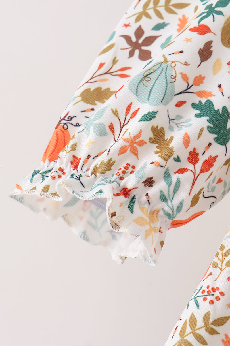 Sage pumpkin embroidery leaves ruffle pants set