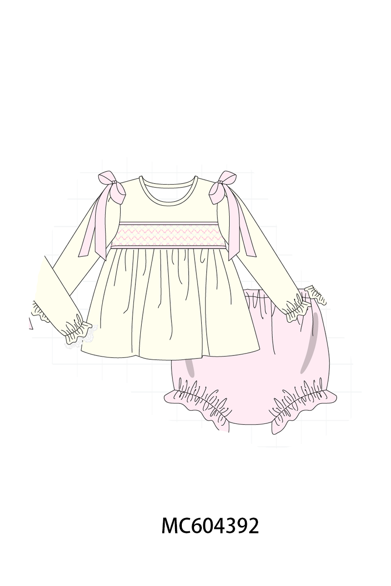 Cream smocked bow bloomer set
